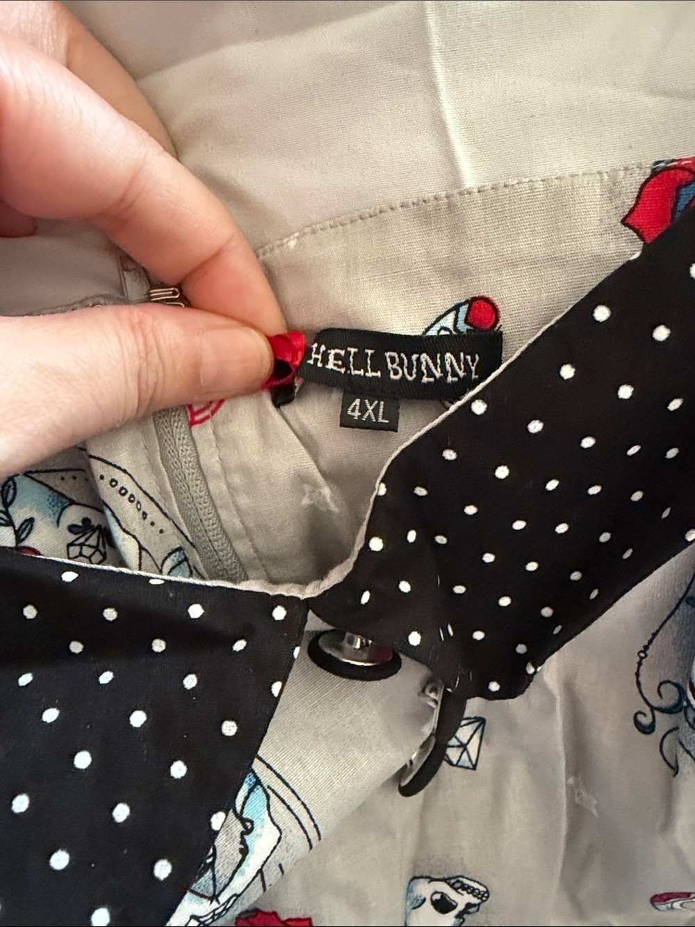 Hell Bunny 4X Pinup Dress - Picture 3 of 6
